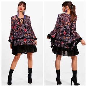 Boohoo Kylie Lace Up Floral Dress